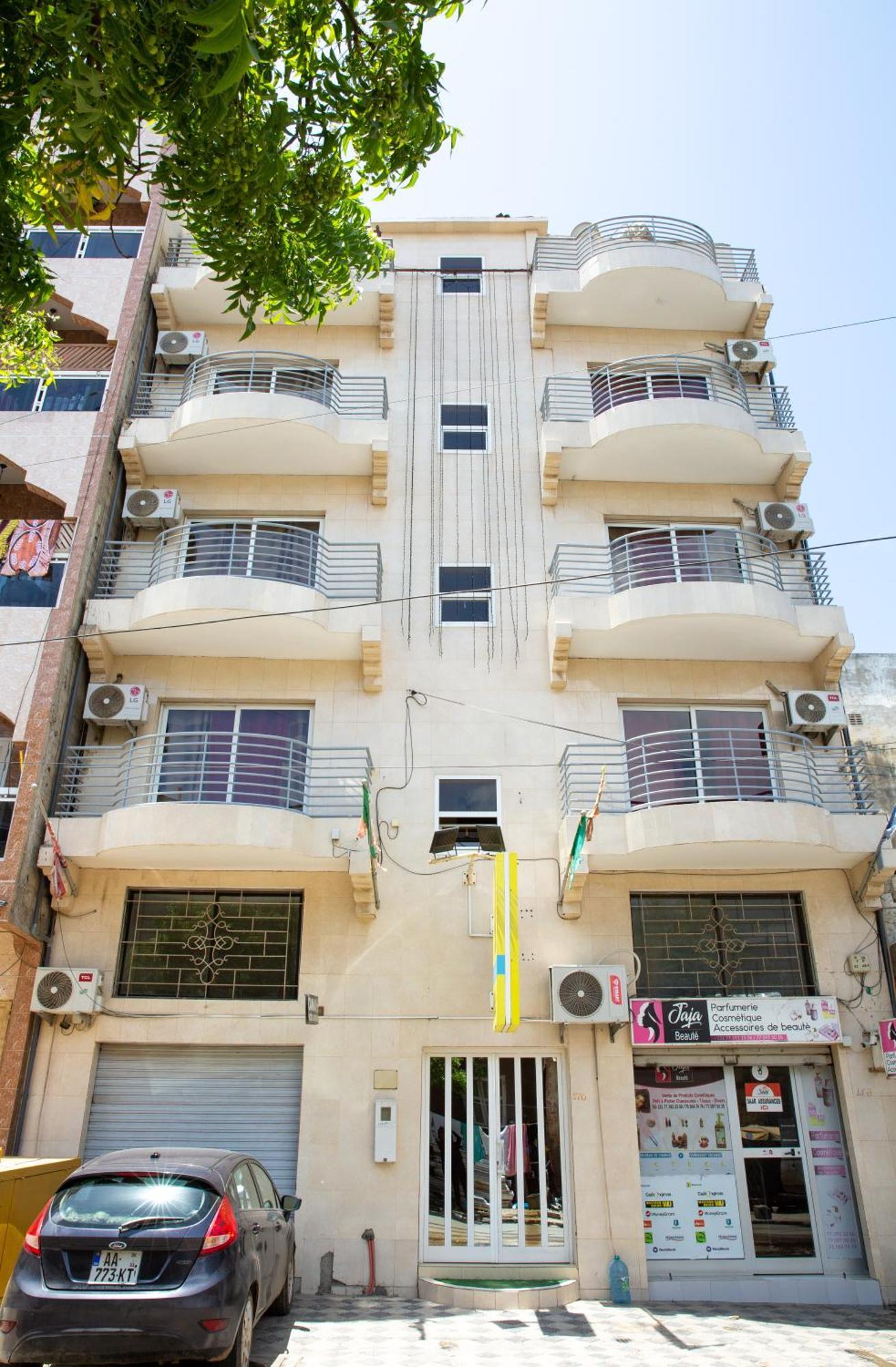 Residence De La Porte Du Millenaire ดาการ์ ภายนอก รูปภาพ
